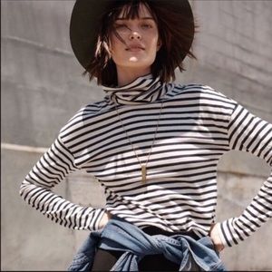 Madewell oversized Turtle Neck Pullover Shirt